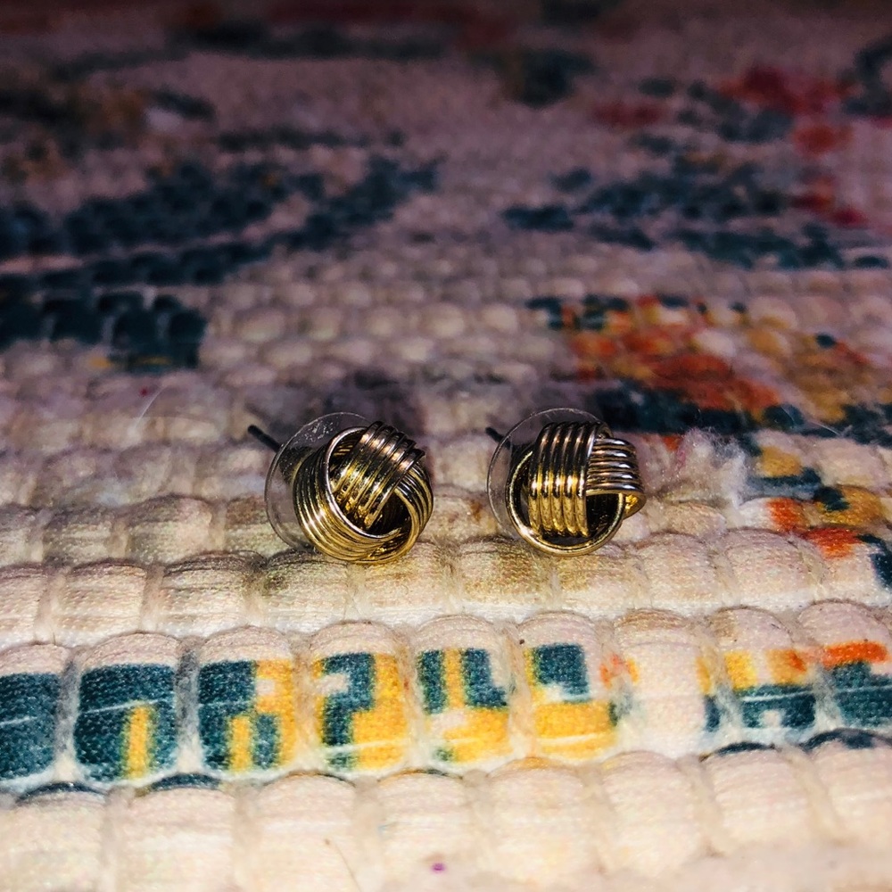 Gold studs